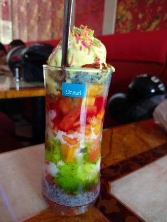 Hotel Emirates Restaurant